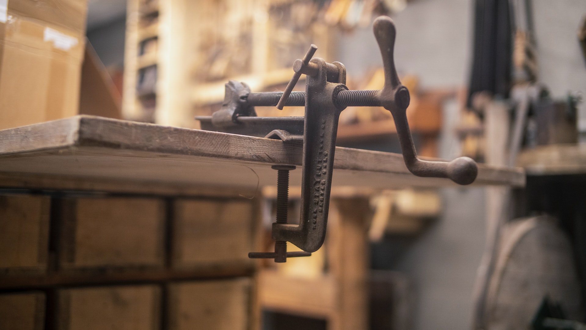 Clamps Meaning, Types, Benefits, Uses, Purpose, and Price
