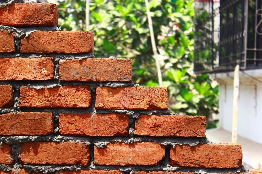 Laterite Bricks Meaning, Size, Price, Advantages, Disadvantages