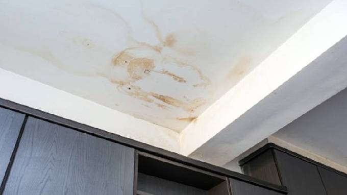 How to protect your home against dampness and seepage?