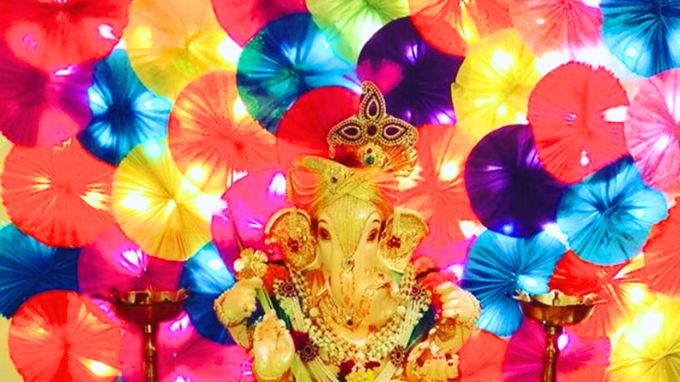 Ganpati Decoration Ideas: 25+ Homemade Ganesh Decoration Ideas with ...